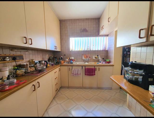 3 BEDROOM APARTMENT RENTED IN OOSTERSEE